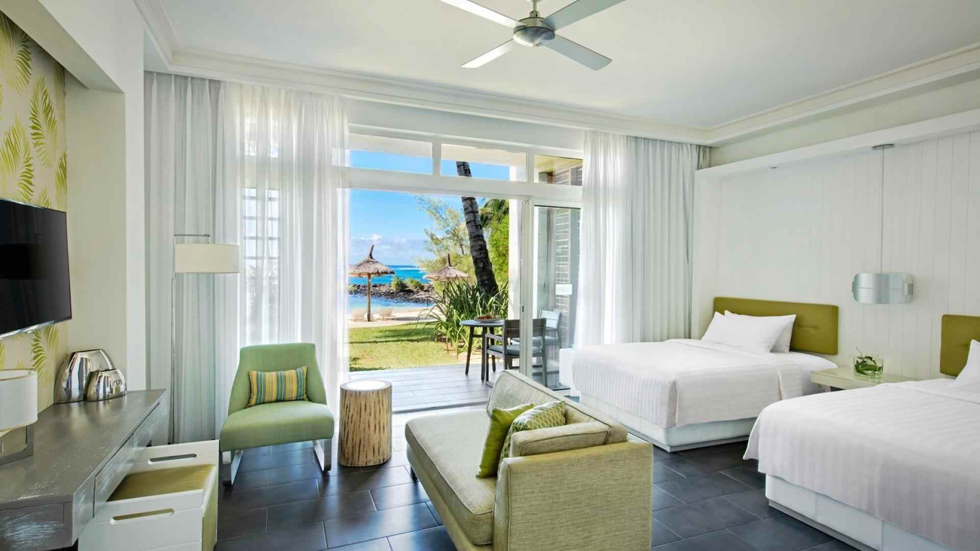 Junior Suite front de mer à l'hôtel Long Beach Luxury Resort à l'île Maurice Océan Indien