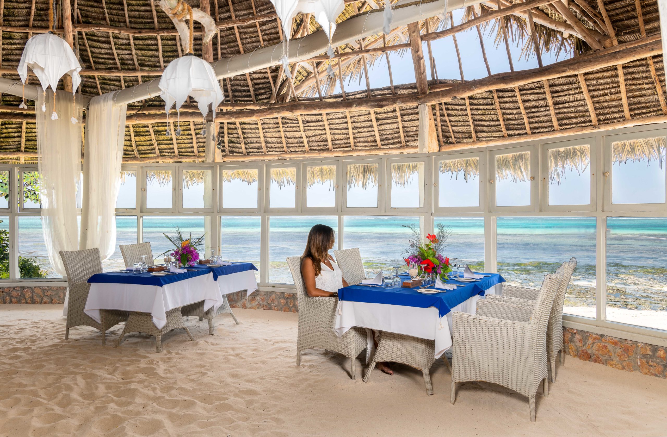 Restaurant le grand Bleu Karafuu Hôtel Resort & Spa