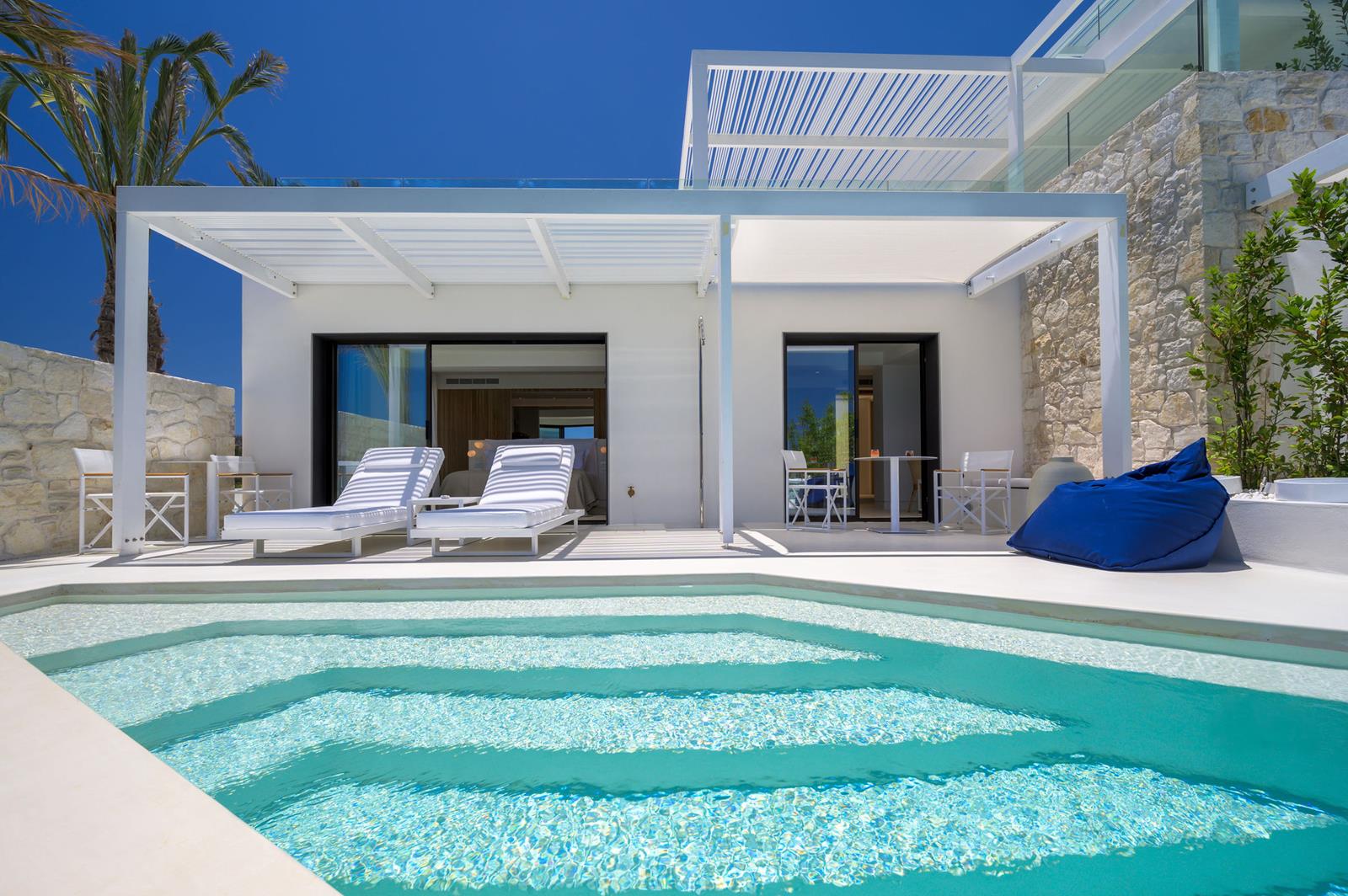 The Island Concept Vue mer frontale Grand Suite avec piscine privée chauffée