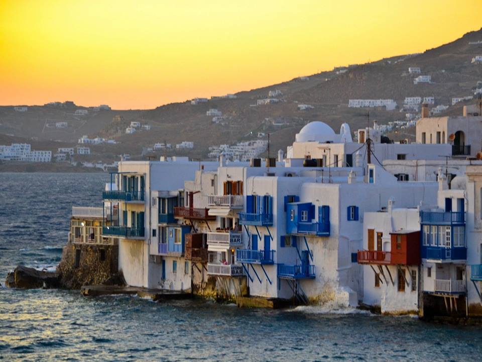 Mykonos île des Cyclades avec ces maisons blanches