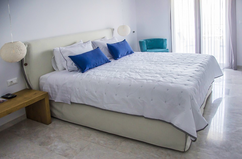 chambre double vue mer de l'appartement à louer