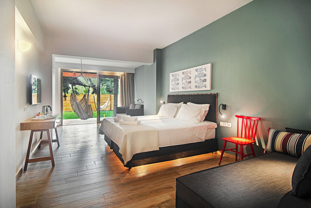 Chill Junior Suite à l'hôtel Paralos Irini Mare à Agia Galini dans le sud de la Crète sur la mer de Lybie