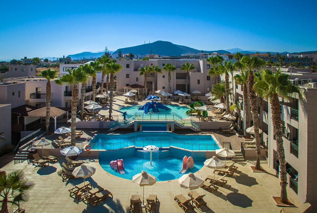 Mini parc aquatique pour les enfants à l'hôtel Gouves Waterpark Resort 5étoiles situé sur la côte Nord de l'île de Crète en Grèce