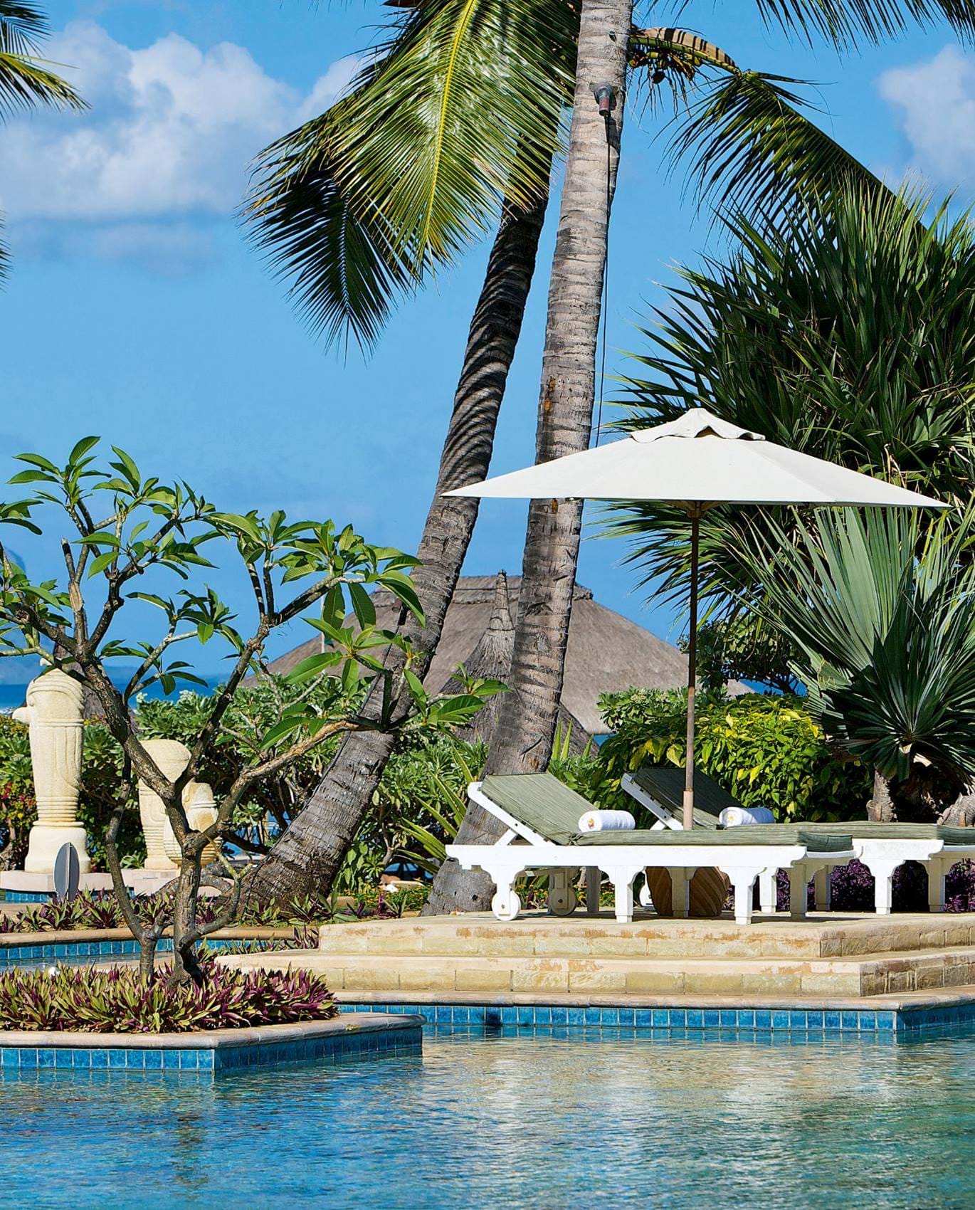 Piscine de l'hôtel La Pirogue 4*Luxe à l'île Maurice