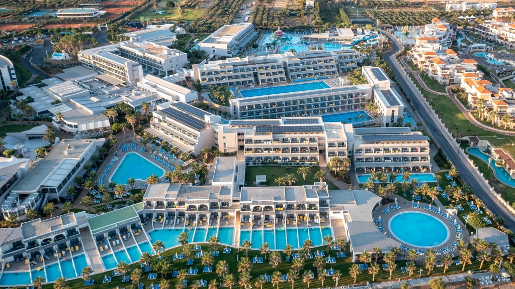 Vue panoramique de l'hôtel Lyttos Beach cinq étoiles situé en Crète en Grèce