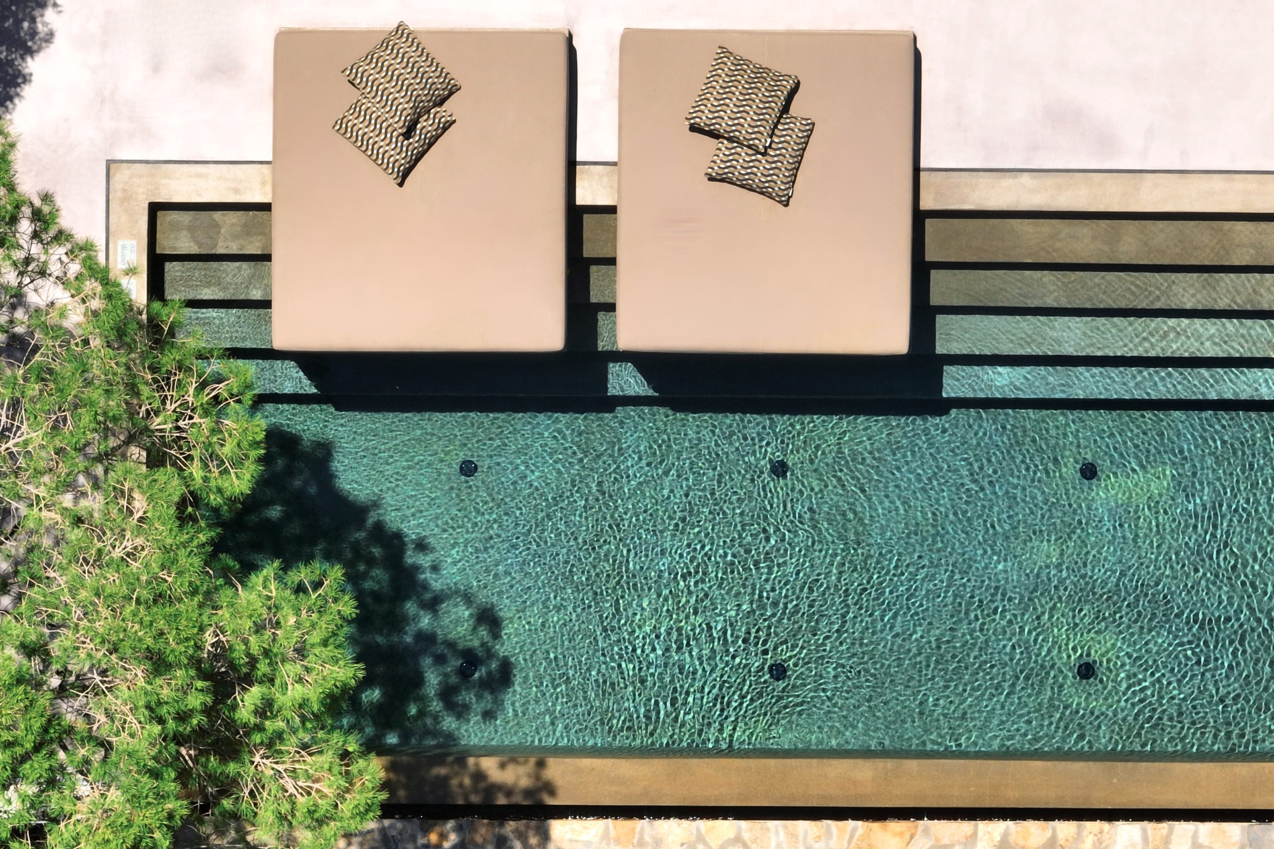 Bungalows avec piscine privée Minos Beach Art Hôtel adult only situé à côté de Aghios Nikolaos en Crète Grèce