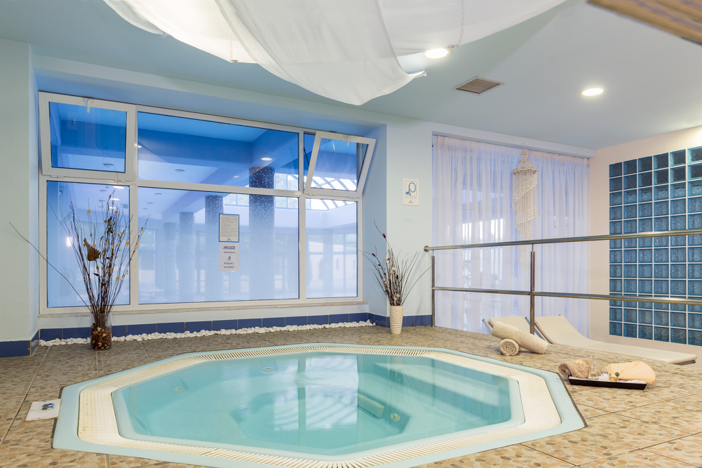 Jacuzzi de Lindos Princess Beach Hôtel situé à Lardos sur l'île de Rhodes dans les îles du Dodécanèse en Grèce